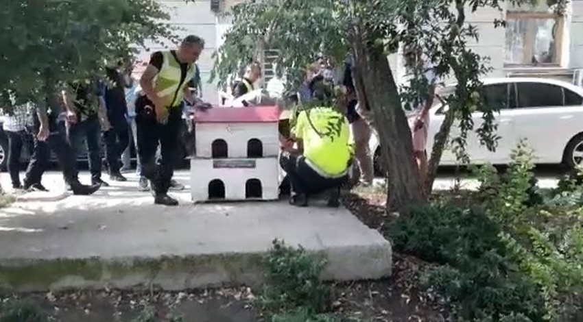 Silivri'de polislere bıçaklı saldırı! 2 yaralı