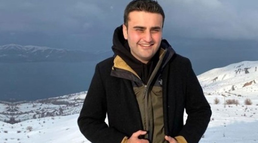 CZN Burak umre'de! Ünlü işletmeci hem ibadet etti hem sevenleriyle fotoğraf çektirdi!