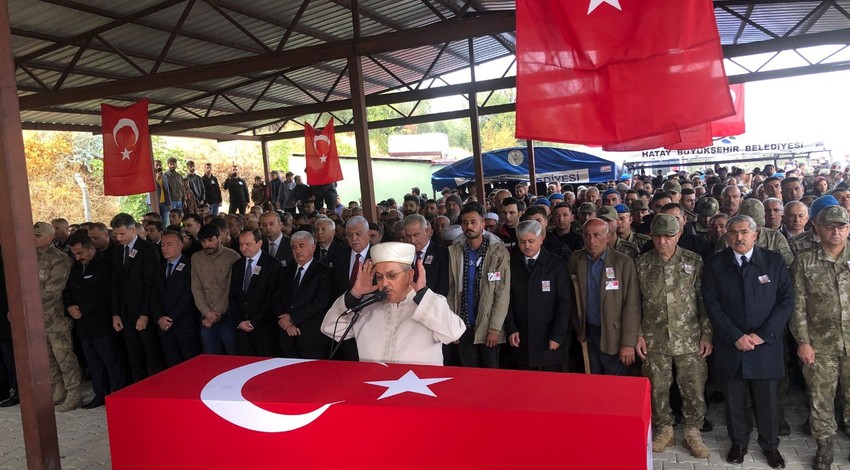 Şehit Er İsmail Esmer, Hatay'da son yolculuğa uğurlandı