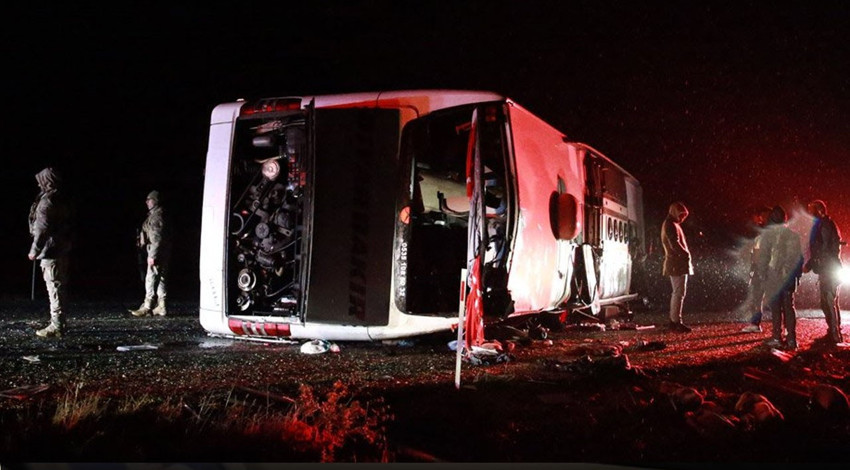 1 bebek 5 kişi yaşamını yitirmişti! Diyarbakır'daki kazayla ilgili Fahrettin Koca'dan flaş açıklama