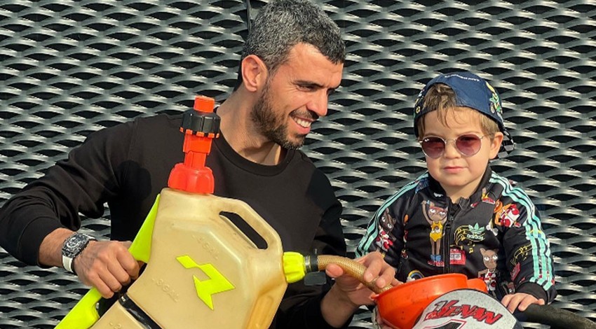 Kenan Sofuoğlu'nun 3 yaşındaki oğlu sınırları zorladı! İzleyenlerin kalbi ağzına geldi