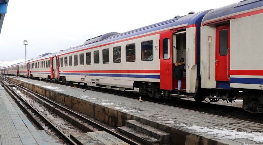 Van-Tahran arası tren seferleri başlıyor: Uraloğlu ilk bilet satışları için tarih verdi