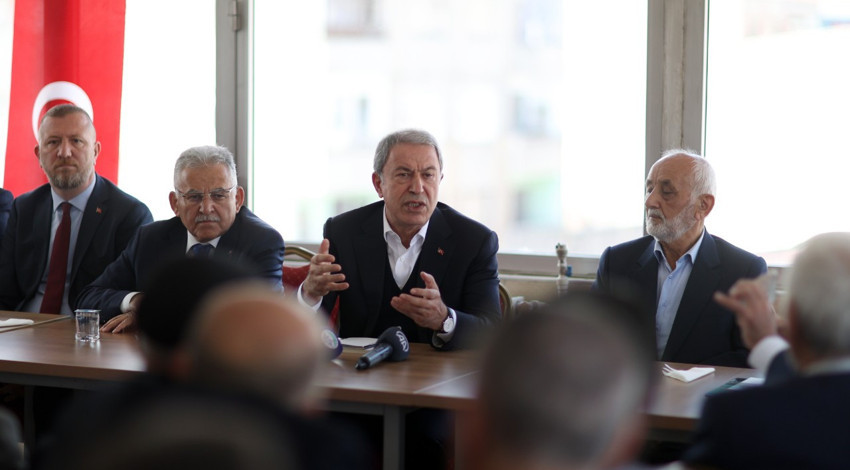 Bakan Akar açıkladı: Suriye'nin ve Irak'ın kuzeyinde son 4 günde etkisiz hale getirilen terörist sayısı 21 oldu