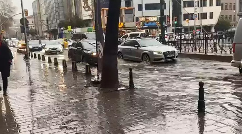 Meteoroloji tarih verdi! İstanbul'u oraj vuracak! Mega kentte yaşayanlar dikkat