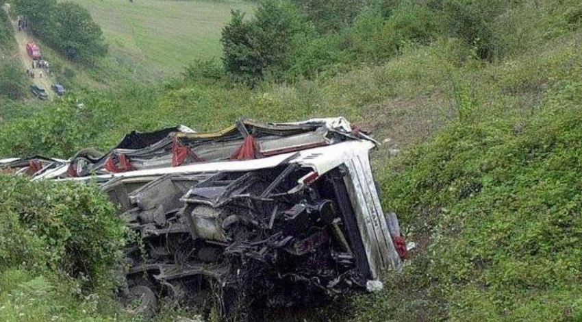 Meksika'da katliam gibi kaza! 18 ölü