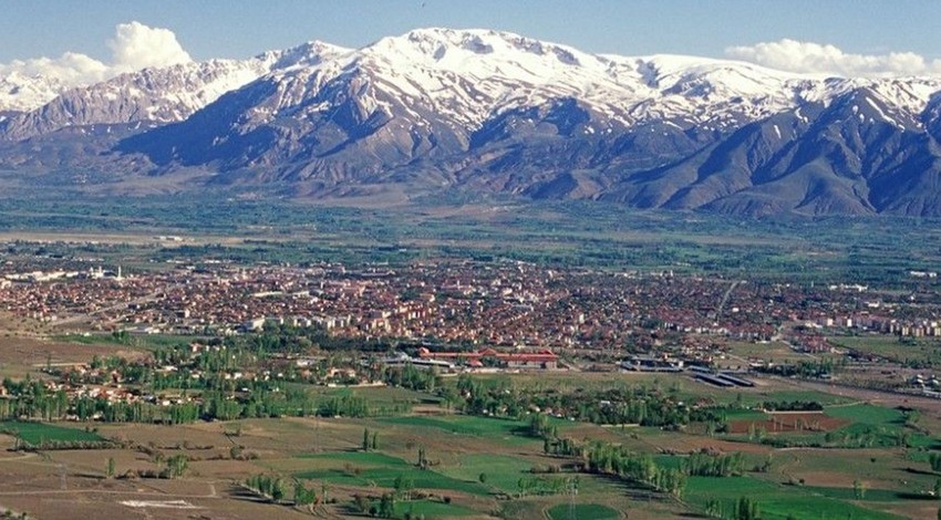 Elazığ, Malatya, Muş, Bingöl ve Bitlis'in ardından Erzincan'da görüldü. Tüm dünyada son birkaç tane kaldı