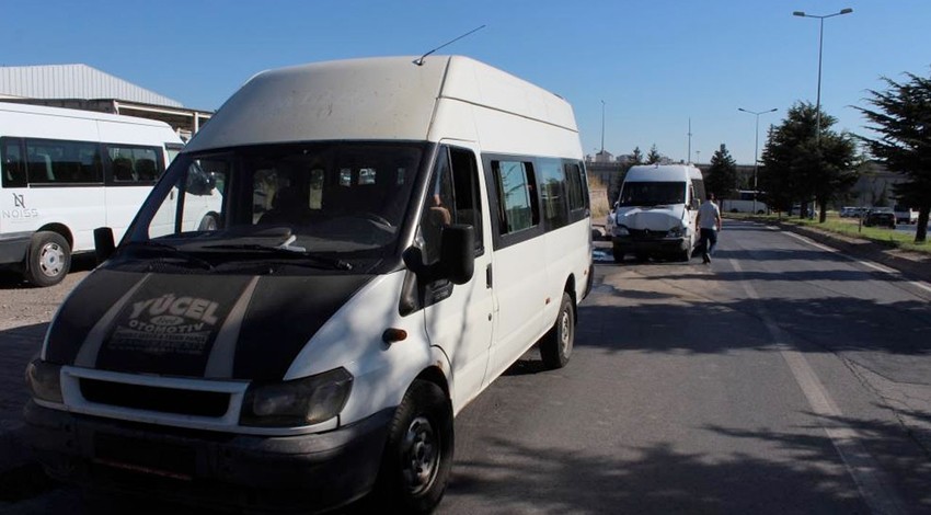 Kayseri'de işçi servisleri çarpıştı: Çok sayıda yaralı var