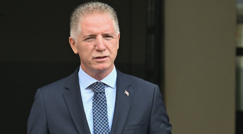 İstanbul Valisi'nden gençlere müjde: 3 bin TL burs verilecek