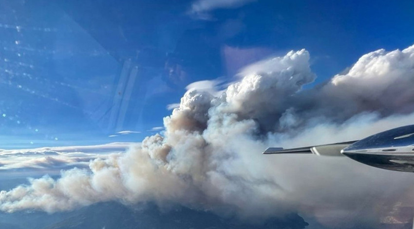 Kanada'da can pazarı: Alevler şehre yaklaşırken insanların tahliye edilemiyor!