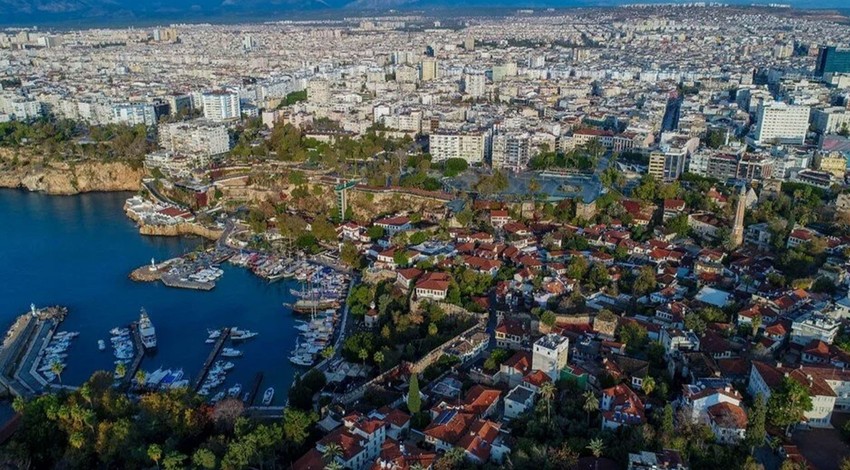 Yapay zekâ konut sektörüne giriyor! "Konut sektörü yapay zekânın avantajlarından yararlanabilmeli"