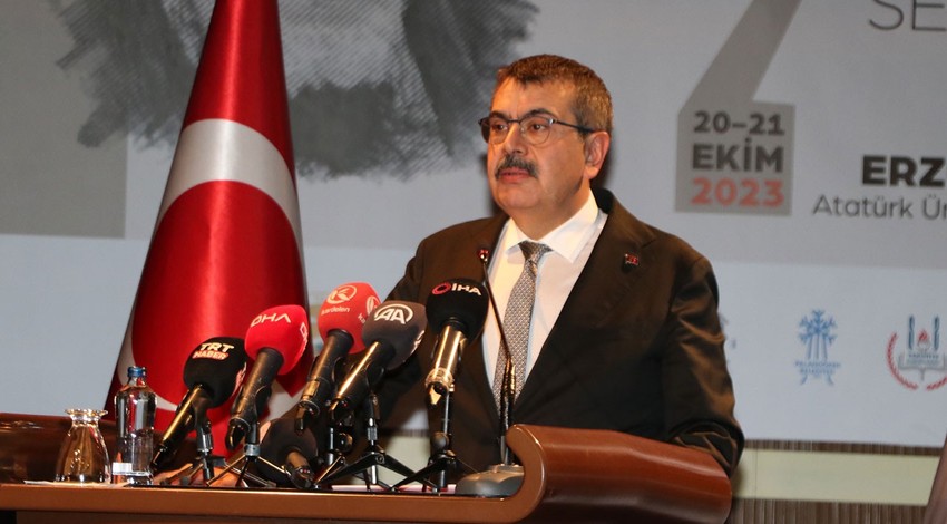 Milli Eğitim Bakanı Yusuf Tekin'den 'ara tatil' açıklaması! "Sadece bir seferlik" diyerek duyurdu!