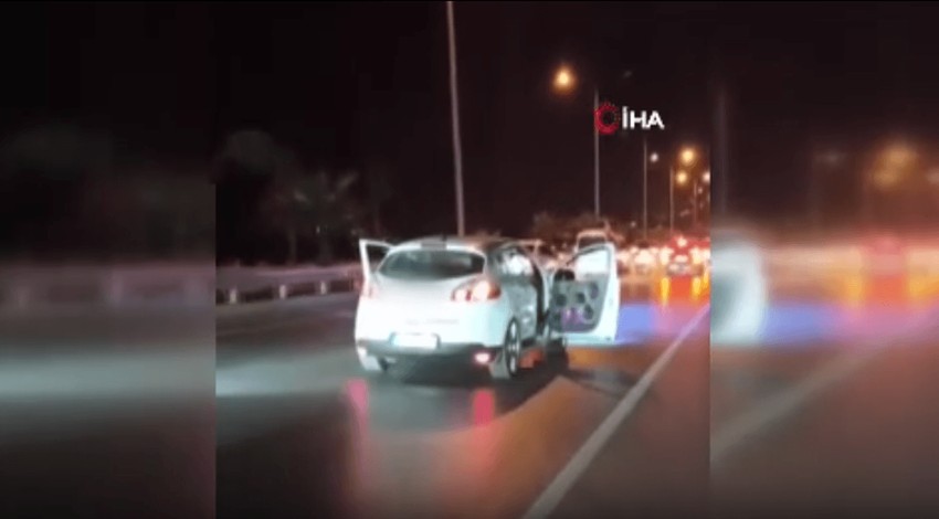 ANTALYA'DA TRAFİK MAGANDASINA CEZA KESİLDİ
