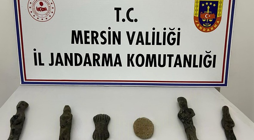 Mersin'de tarihi eser niteliğinde 6 obje ele geçirildi