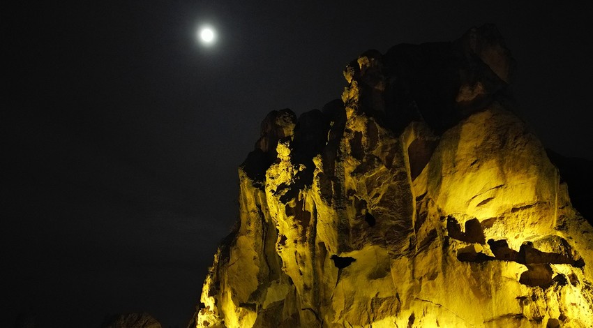 3 bin yıllık mağaralarda gece gezisi! Frigya’nın ihtişamına artık gece de tanıklık edilebilecek