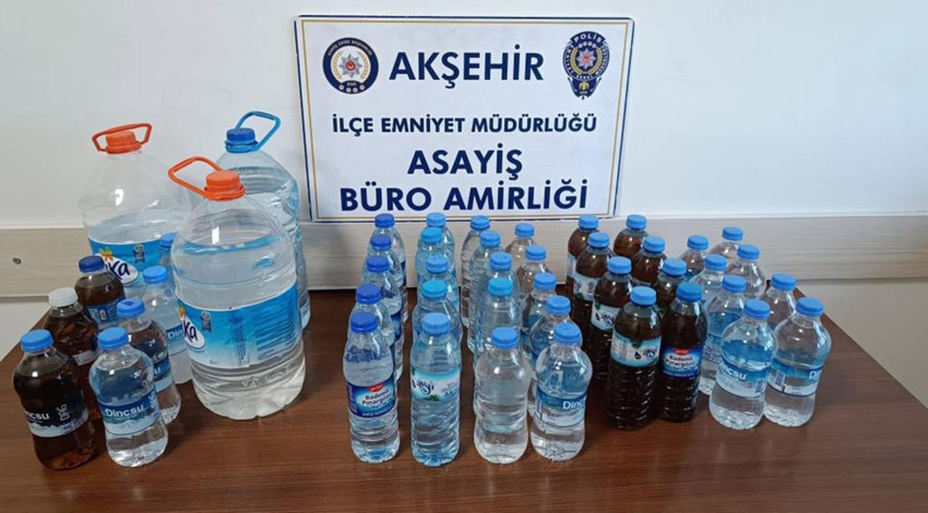 Konya'da piyasaya sürülmek üzere 33 litre sahte içki ele geçirildi! 3 kişi gözaltına alındı