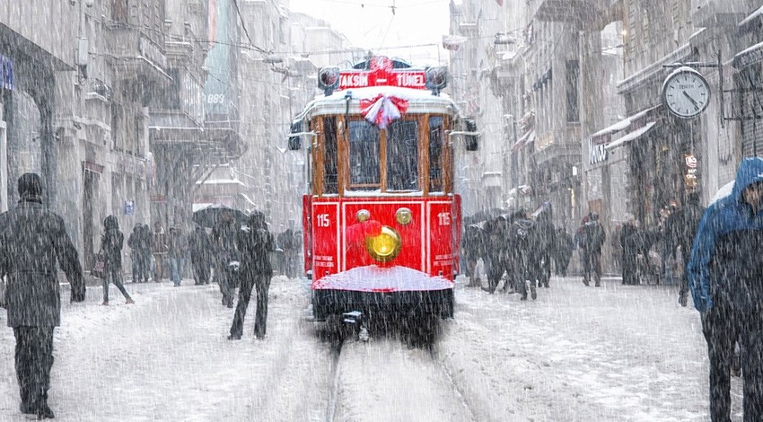 İstanbul’a kar geliyor! AKOM’dan İstanbul için uyarı geldi: İstanbul’a kar ne zaman geliyor?