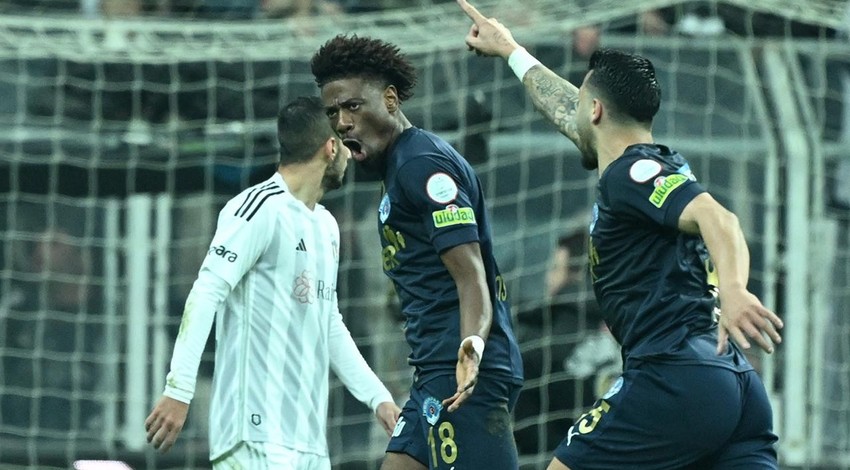 Beşiktaş evinde Kasımpaşa'ya yenildi