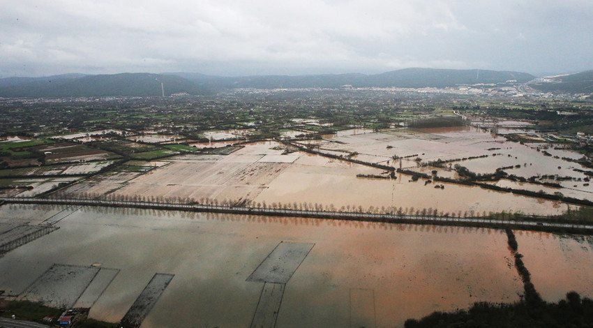 Muğla'da sağanak yağış etkili oldu