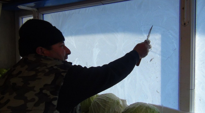 Kars'ın dondurucu soğuğu kaş kirpik donduruyor! Hava sıcaklığı sıfırın altında eksi 21’ü gördü