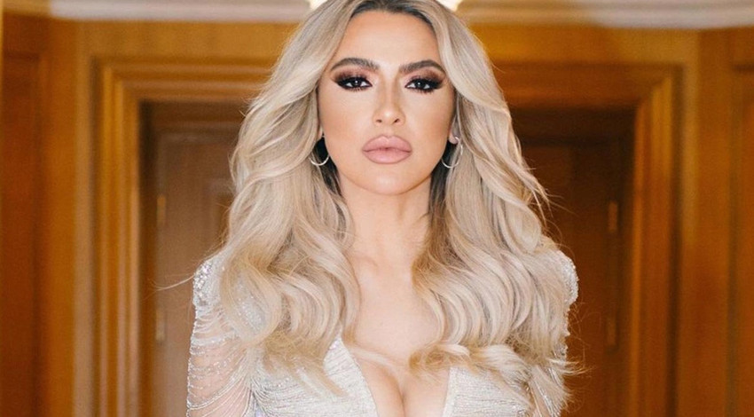 Hadise, makyajı yapılırken çekildiği fotoğrafları paylaştı: Güzelliğiyle yine mest etti!