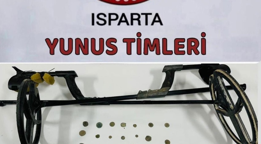 Isparta'da tarihi eserle yakalanan şahıslara adli işlem başlatıldı