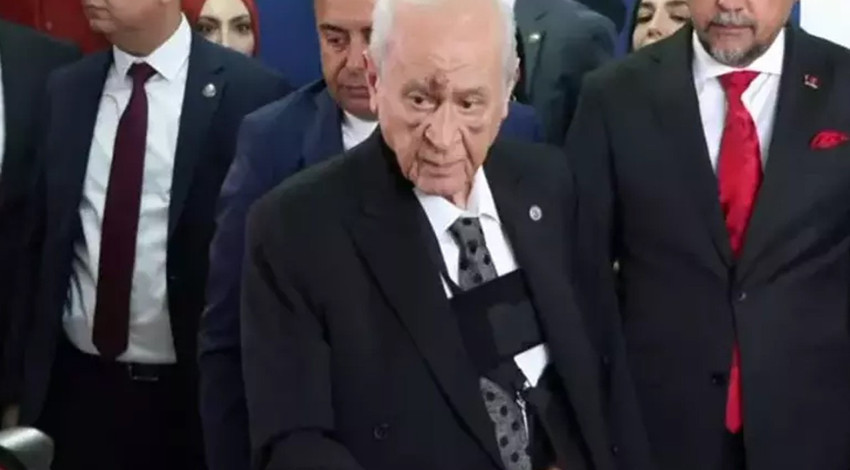 MHP lideri Devlet Bahçeli oyunu kullandı