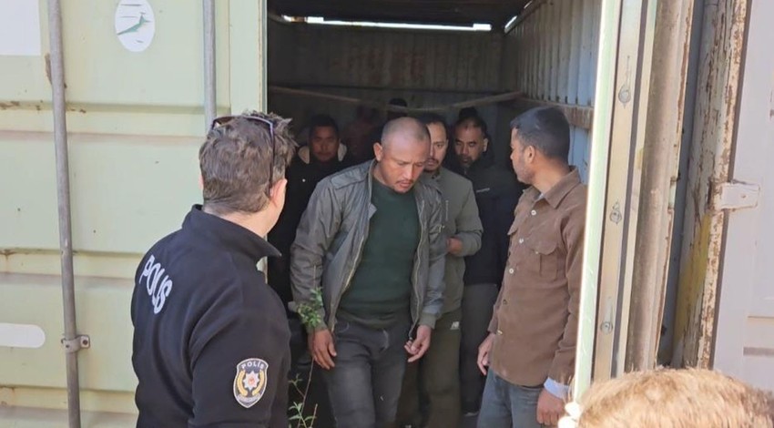 4 gün boyunca konteynerda saklandılar! Edirne’de 10 kaçak göçmen yakalandı
