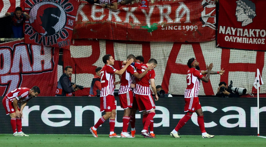 ﻿Olympiakos, Konferans Ligi'nde finale yükseldi