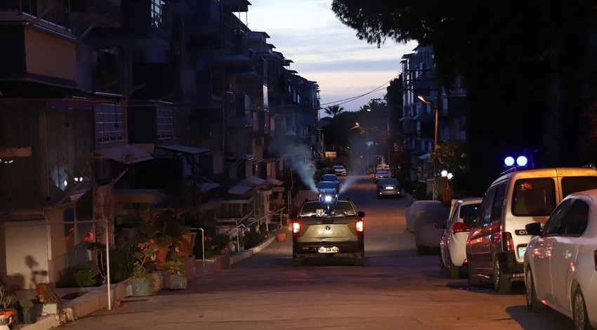 Didim Belediyesi, havalar ısınınca acil harekete geçti! Sokak sokak, cadde cadde geziyorlar