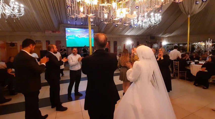 Düğüne milli maç arası