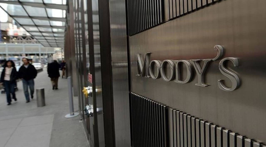 Moody's Türkiye'nin kredi notunu yükseltti