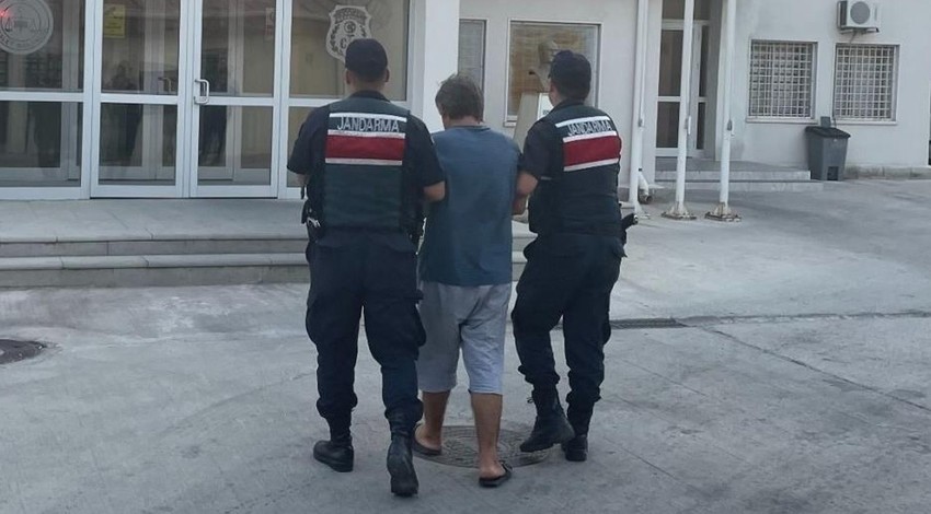 Aydın'da 8 yıl kesinleşmiş hapis cezasıyla aranan şahıs yakalandı!
