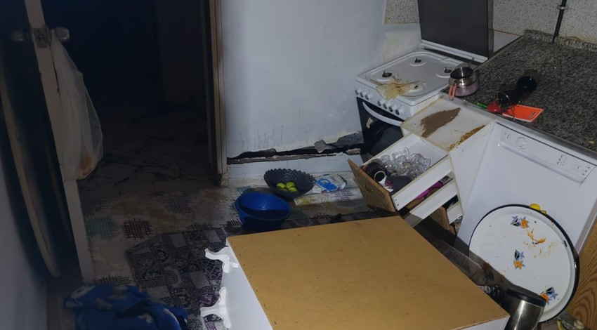 Konya'da daire mutfağı bodruma çöktü! 4 katlı bina tahliye edildi