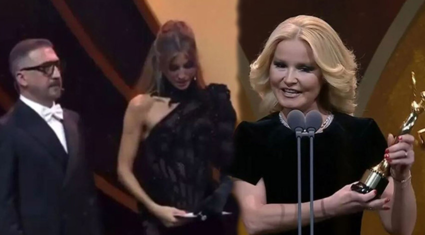 Altın Kelebek'te büyük kaos! Ödülünü alan Müge Anlı, Çağla Şıkel'e laf attı! Yüzü düştü, o anlar gündem oldu