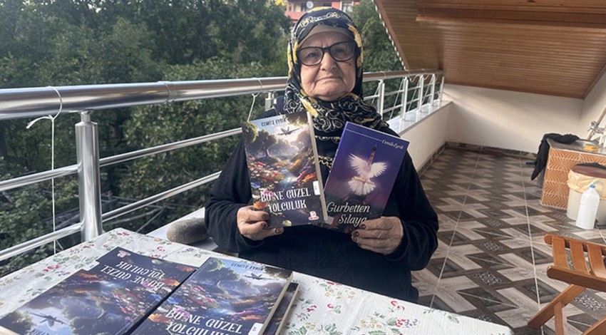 82 yaşındaki kadın ikinci şiir kitabını çıkardı