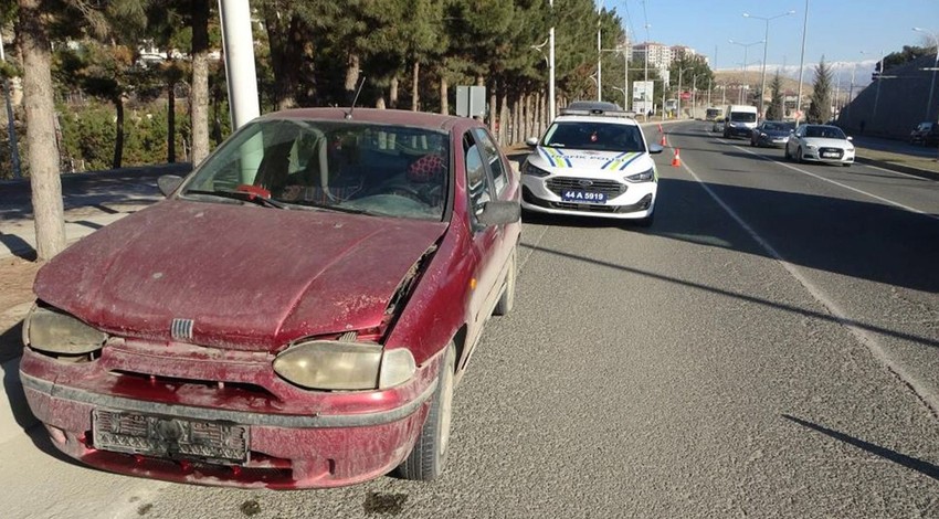 Malatya'da zincirleme kaza: 5 araç birbirine girdi