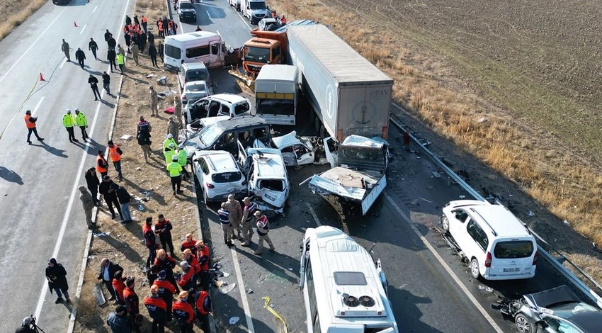 2024 yılının trafik kazası bilançosu açıklandı! Kazaların nedenleri arasında ilk sırada bu detay var!