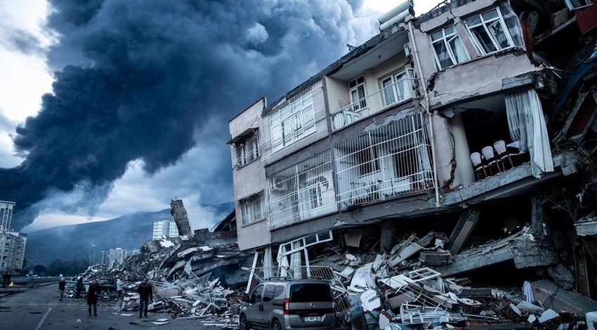 Prof. Dr. Osman Bektaş açıkladı! Marmara'nın altında derin sessizlik: Deprem kabusu için geri sayım!