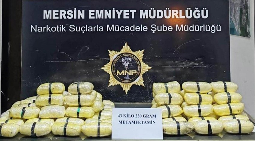 Tırın gizli bölmelerinde uyuşturucu zulası çıktı: 43 kilo metamfetamin ele geçirildi