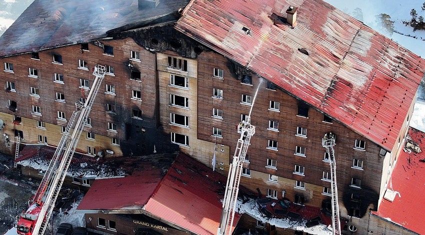 Kartalkaya'daki facia ile ilgili yeni gelişme! İtfaiye ön raporu hazırlandı: İlk müdahale 54 dakika sonra yapılmış!