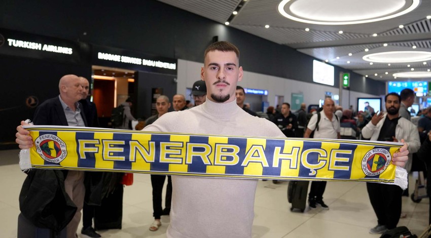 Fenerbahçe’nin yeni transferi Mimovic İstanbul’a geldi