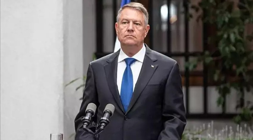 Romanya Cumhurbaşkanı Klaus Iohannis istifa etti