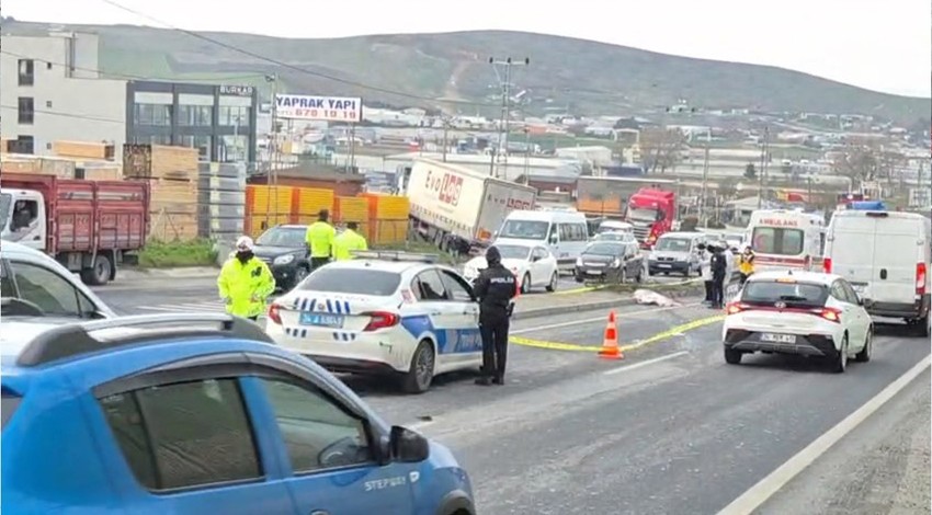 Büyükçekmece’de feci olay: Kendi tırının altında kalarak can verdi