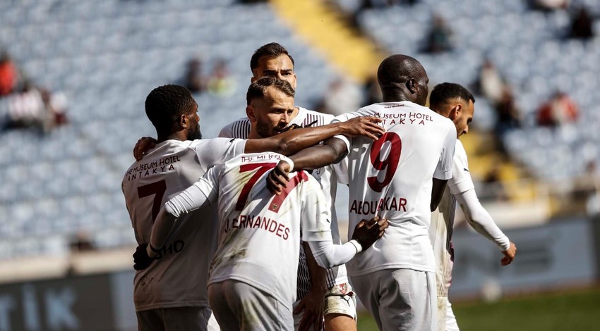 Hatayspor’a hayat veren 3 puan! 11 maçlık hasret son buldu