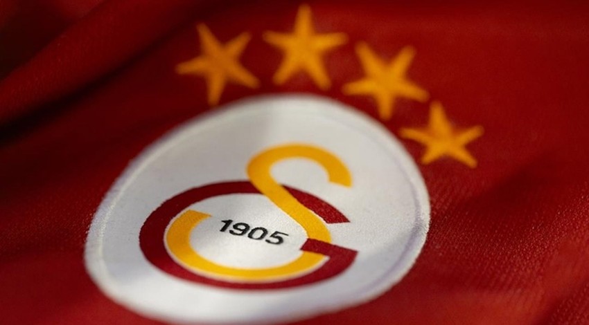 Galatasaray'da sakatlık şoku! Yıldız futbolcu Fenerbahçe derbisinde forma giyemeyecek