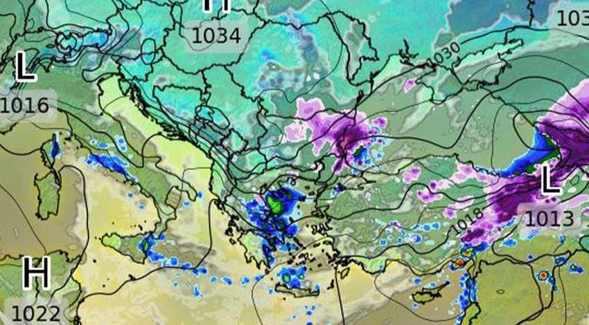 Marmara'da çarşamba gecesi yüzde 98 kaybolacak. Perşembe sabahı yerine o giriş yapacak. Cuma etkisi yüzde 100