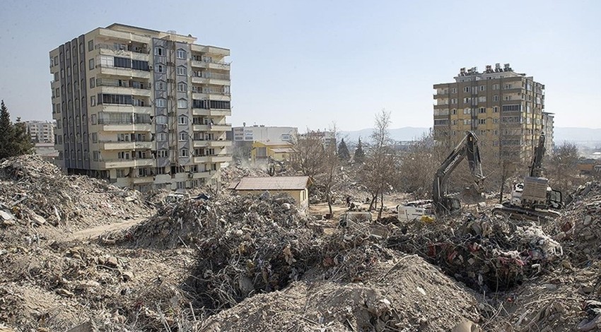 Sadece tek blokta 115 kişi hayatını kaybetmişti! Ebrar Sitesi'nin kurucusunun cezası belli oldu