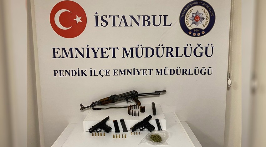 İstanbul'da ruhsatsız silah operasyonu: 2 şüpheli yakalandı!