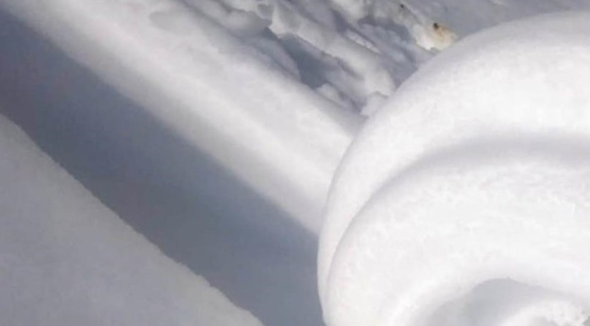 Amasya’da hava sıcaklığı 0 dereceye yaklaşınca bir anda karım üzerinde belirdi. Manzarayı görenler rulo şeklindeki harika oluşama 2 kez bakıp hayran kaldı