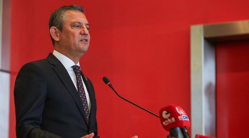 Özgür Özel: "Yapıcı bir tutum içindeyiz"